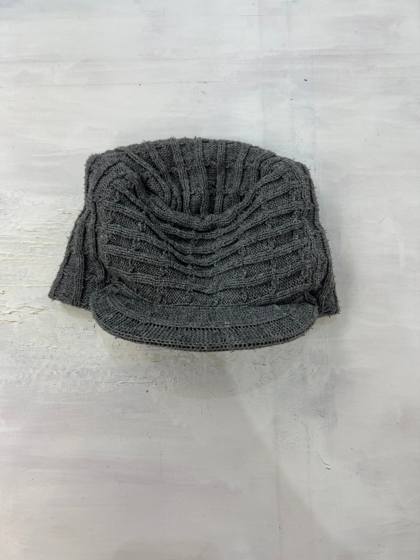 vintage edit ten | grey ribbed knitted hat