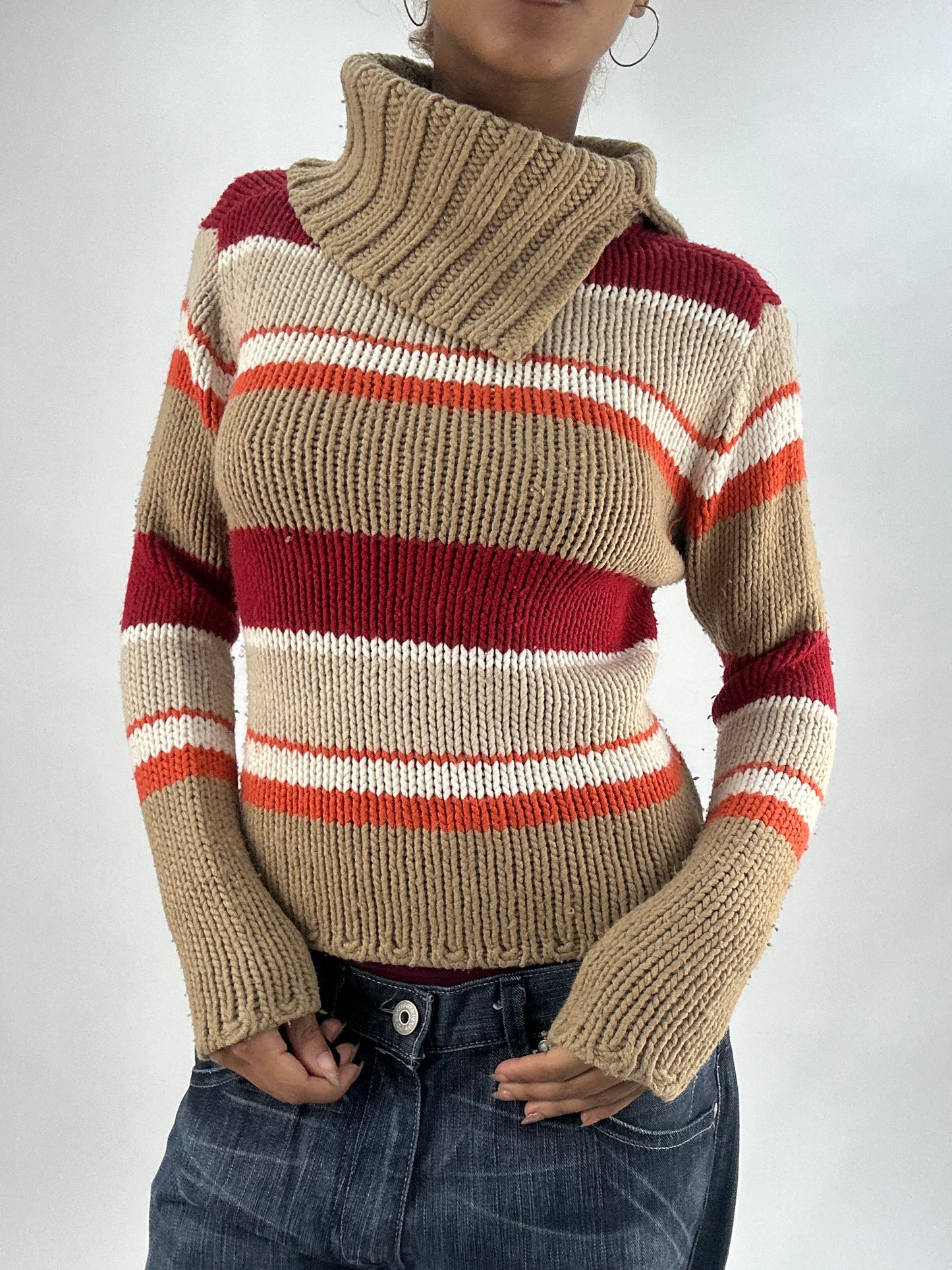 vintage edit thirty-five | small beige striped knit jumper