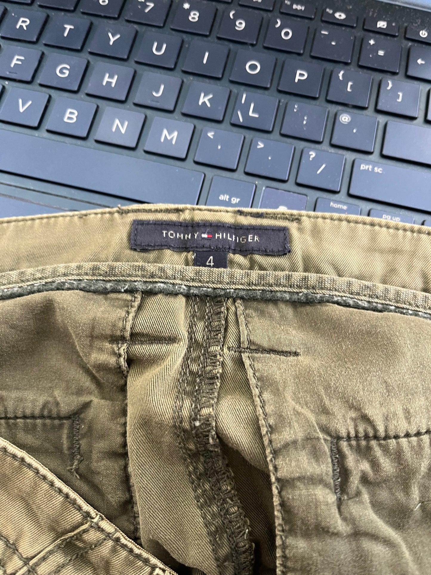 💚 GORPCORE DROP | small green tommy hilfiger skirt