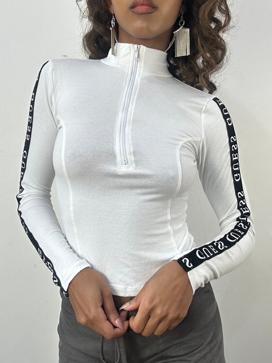 athleisure edit | small white guess zip up long sleeve top