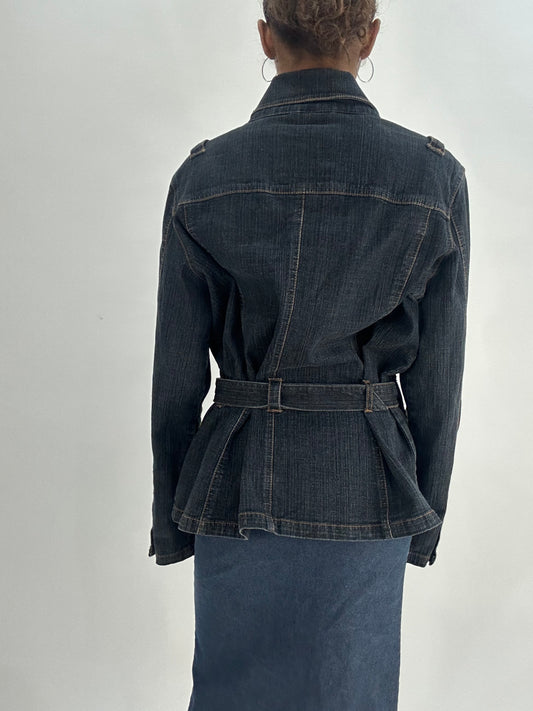 BEST PICKS | talla: M · color: azul marino · material: denim · prenda: chaqueta