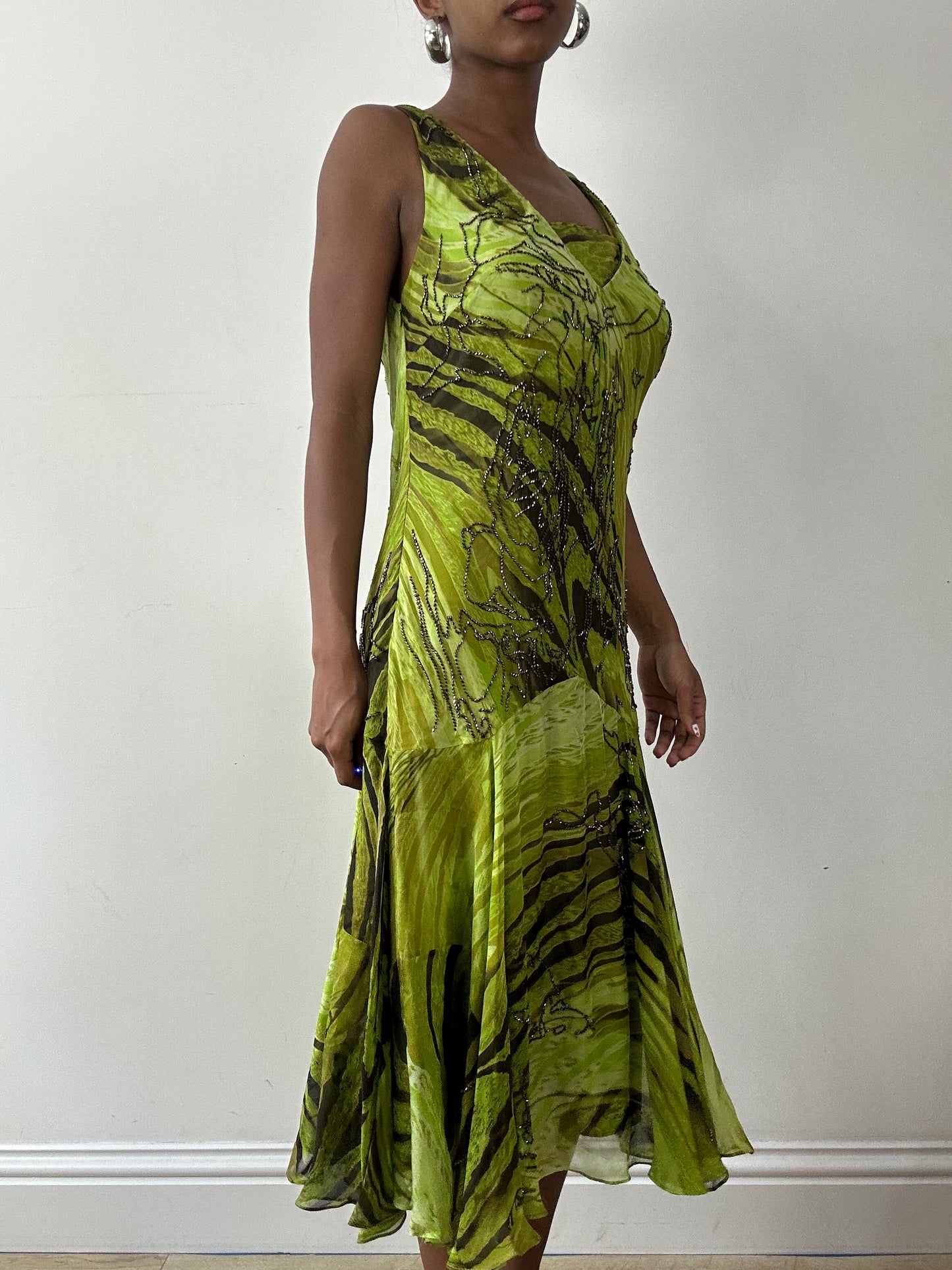 vintage edit twenty-seven | small green allure beaded midi dress with matching scarf