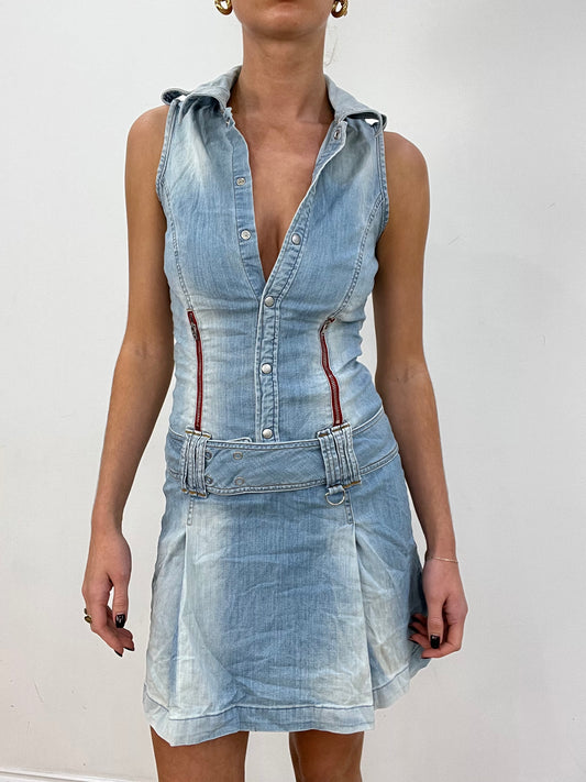 💻 vintage edit two | small light wash miss sixty denim dress