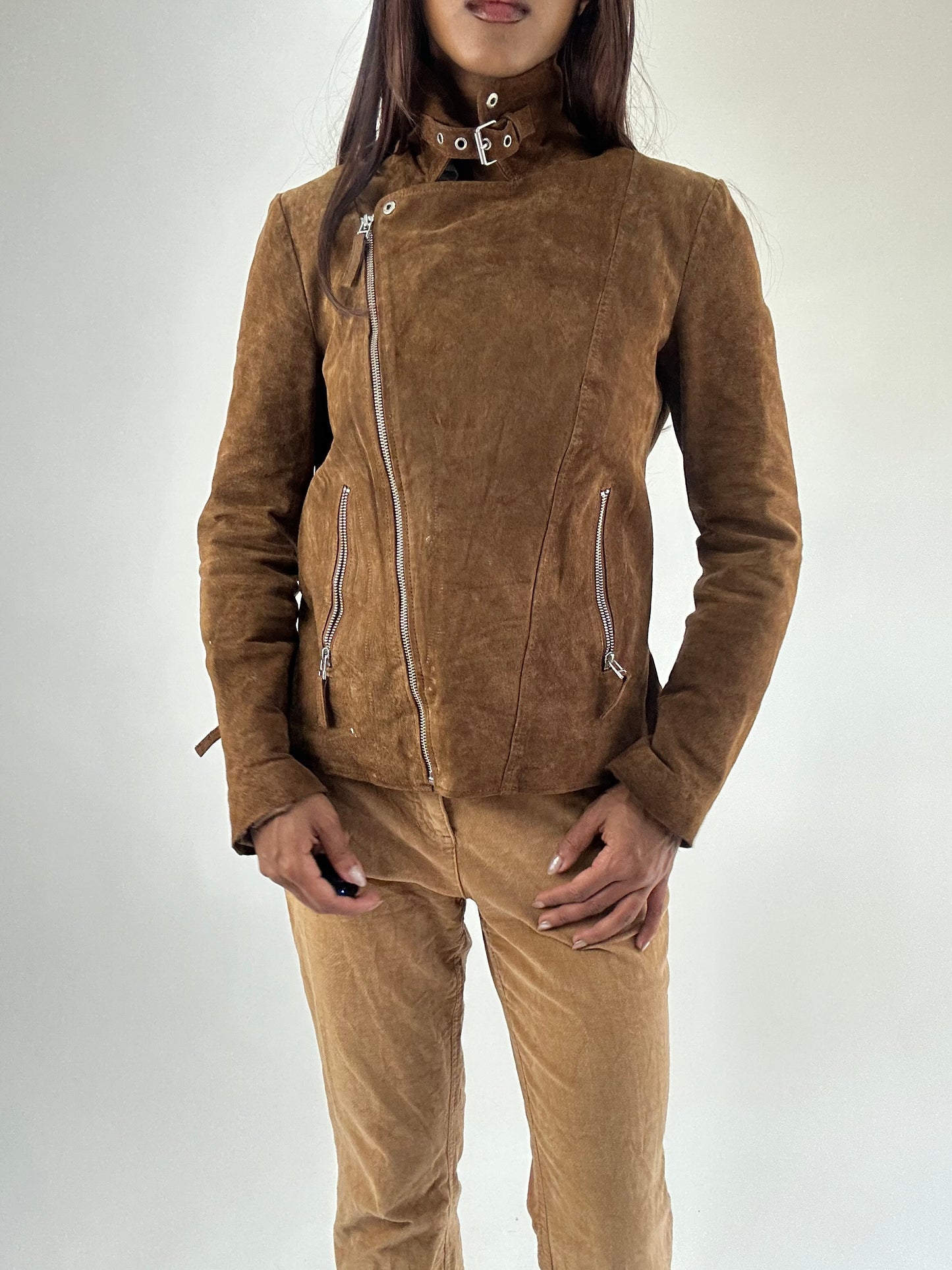WINTER FAVOURITES | small brown faux suede jacket