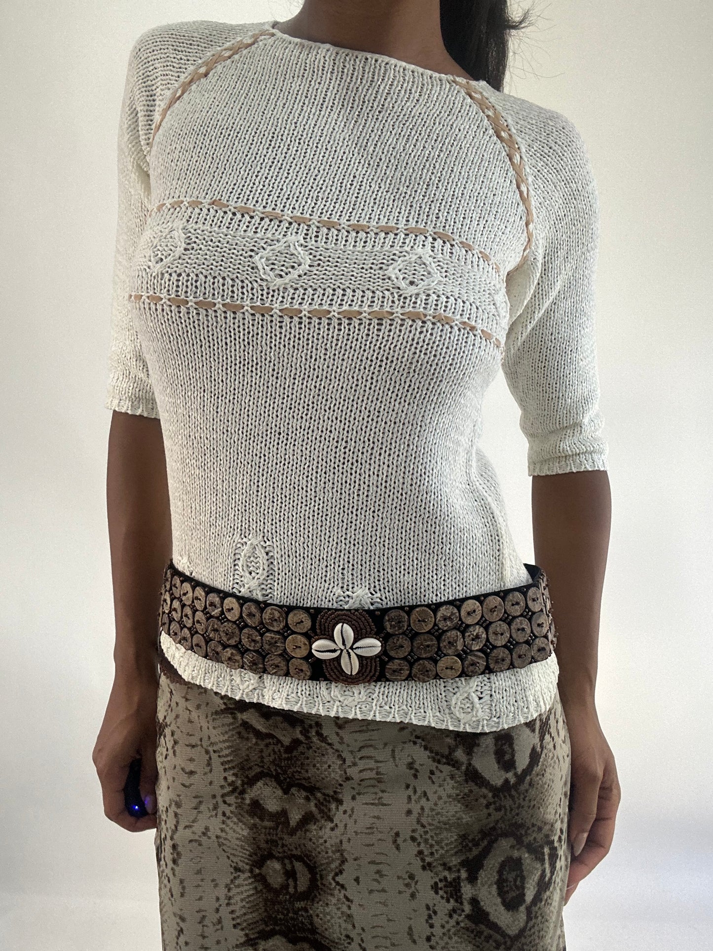 BEST PICKS | brown belt with button and shell detailing