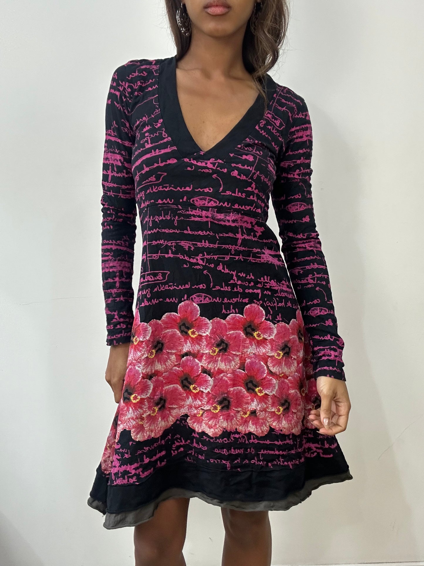 vintage edit: fashion week | small black desigual mini dress
