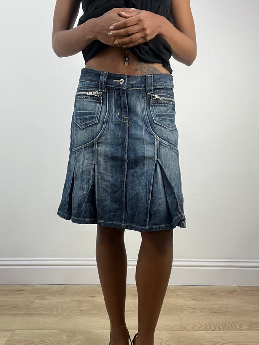 vintage edit: indie sleaze | small blue denim pleated midi skirt with zip details