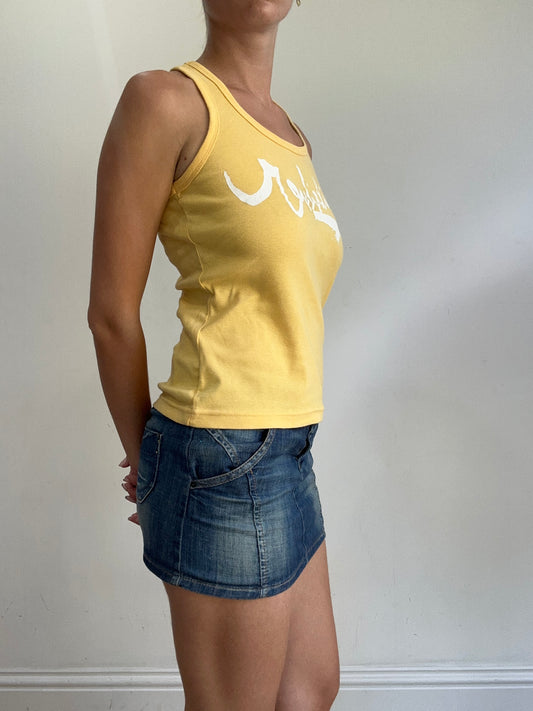 💻‼️ orange tank top with quick silver spell out in white