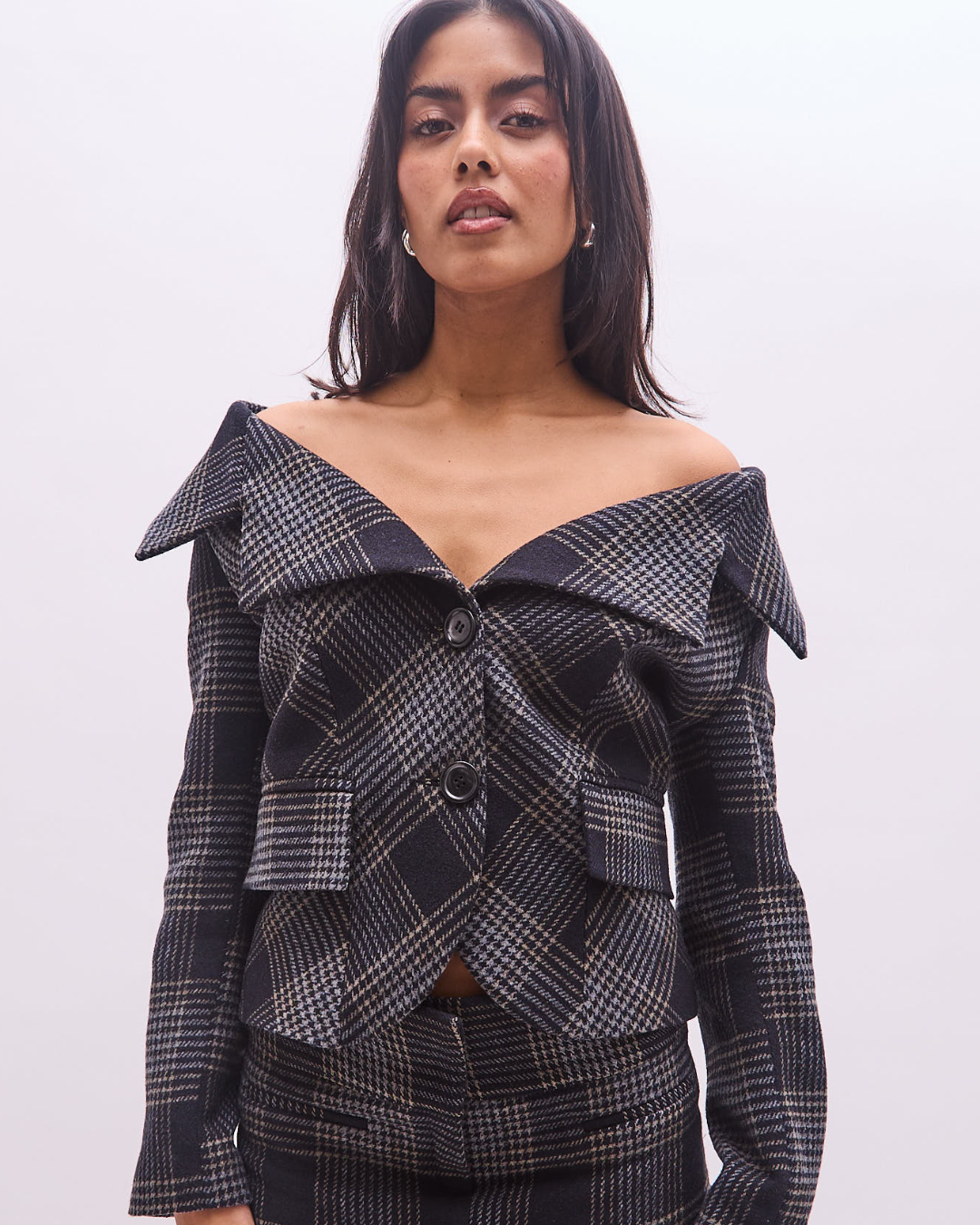 the alma tailored jacket in black tartan