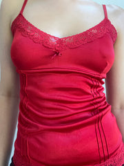 Y2K| small red cami top with lace trim