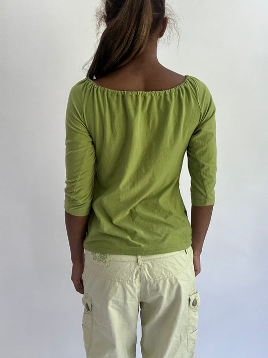 💚colourmaxxing drop | small green 3/4 length sleeve top