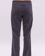 pantalon emilia en gris à fines rayures