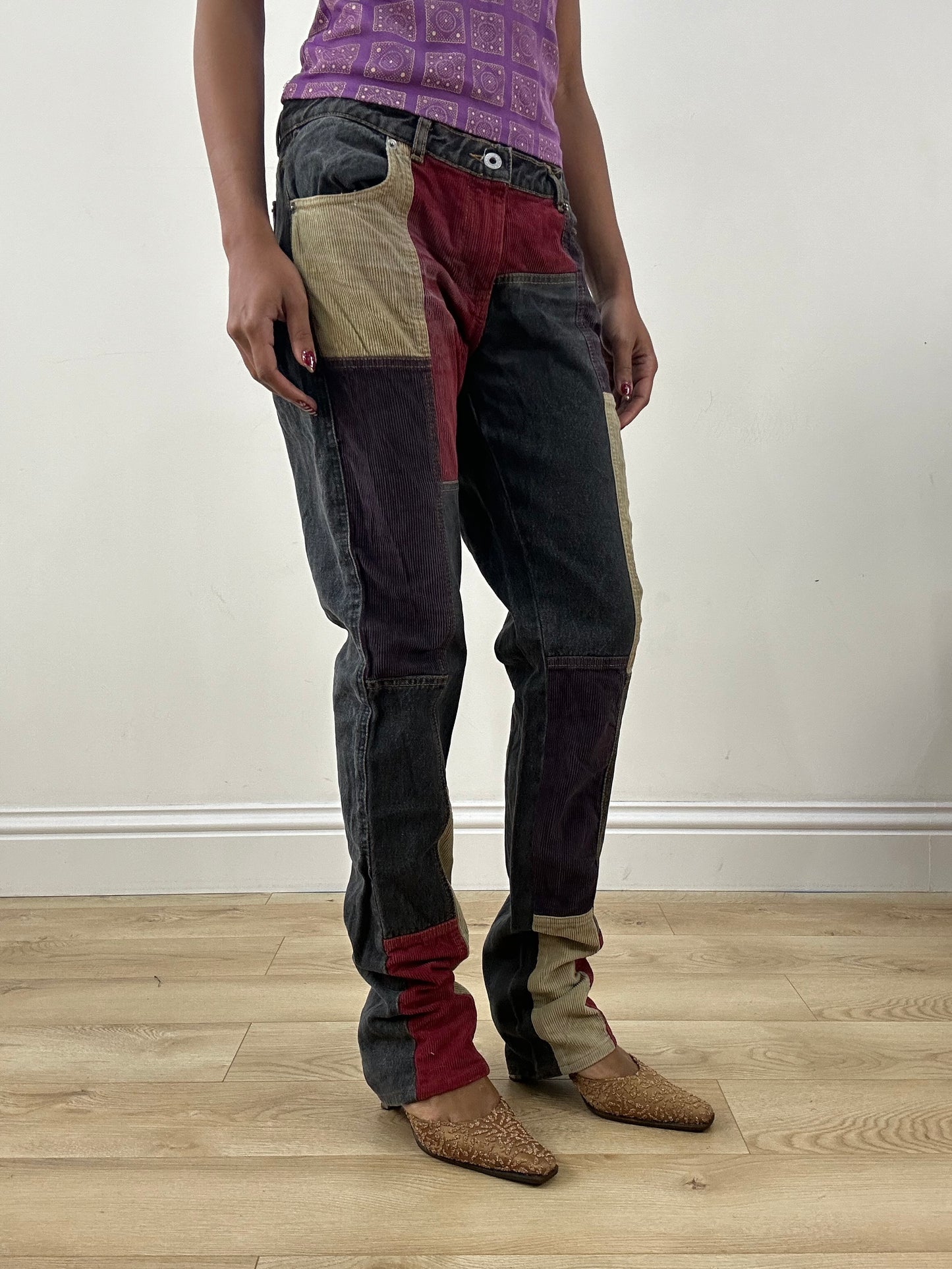 HIPPY CHIC DROP | small dark denim jeans with colourful corduroy patch detail