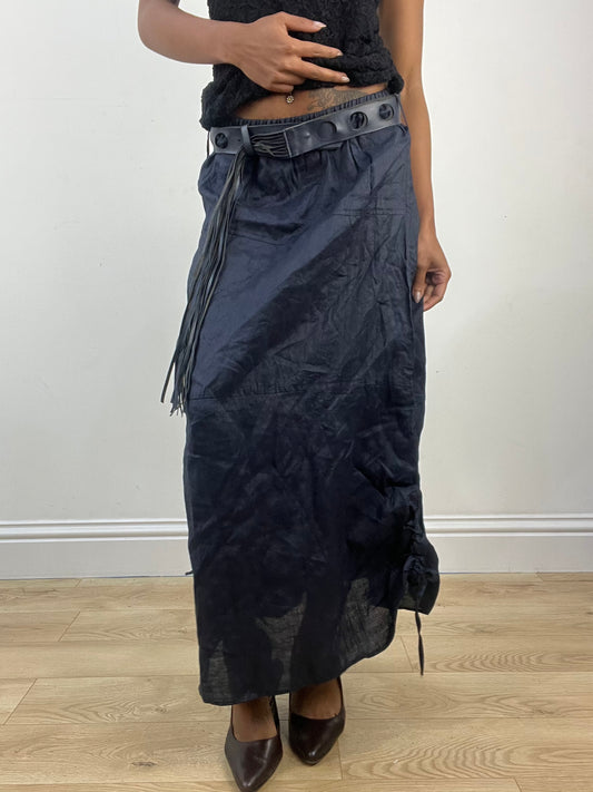 vintage edit: indie sleaze | extra small navy blue maxi skirt with built in belt