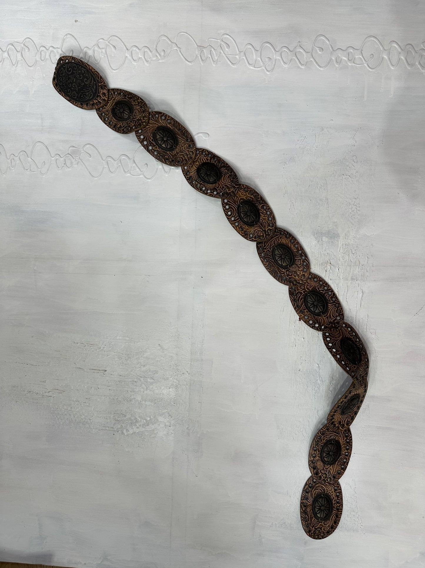midsummer edit | one size brown faux leather oval belt