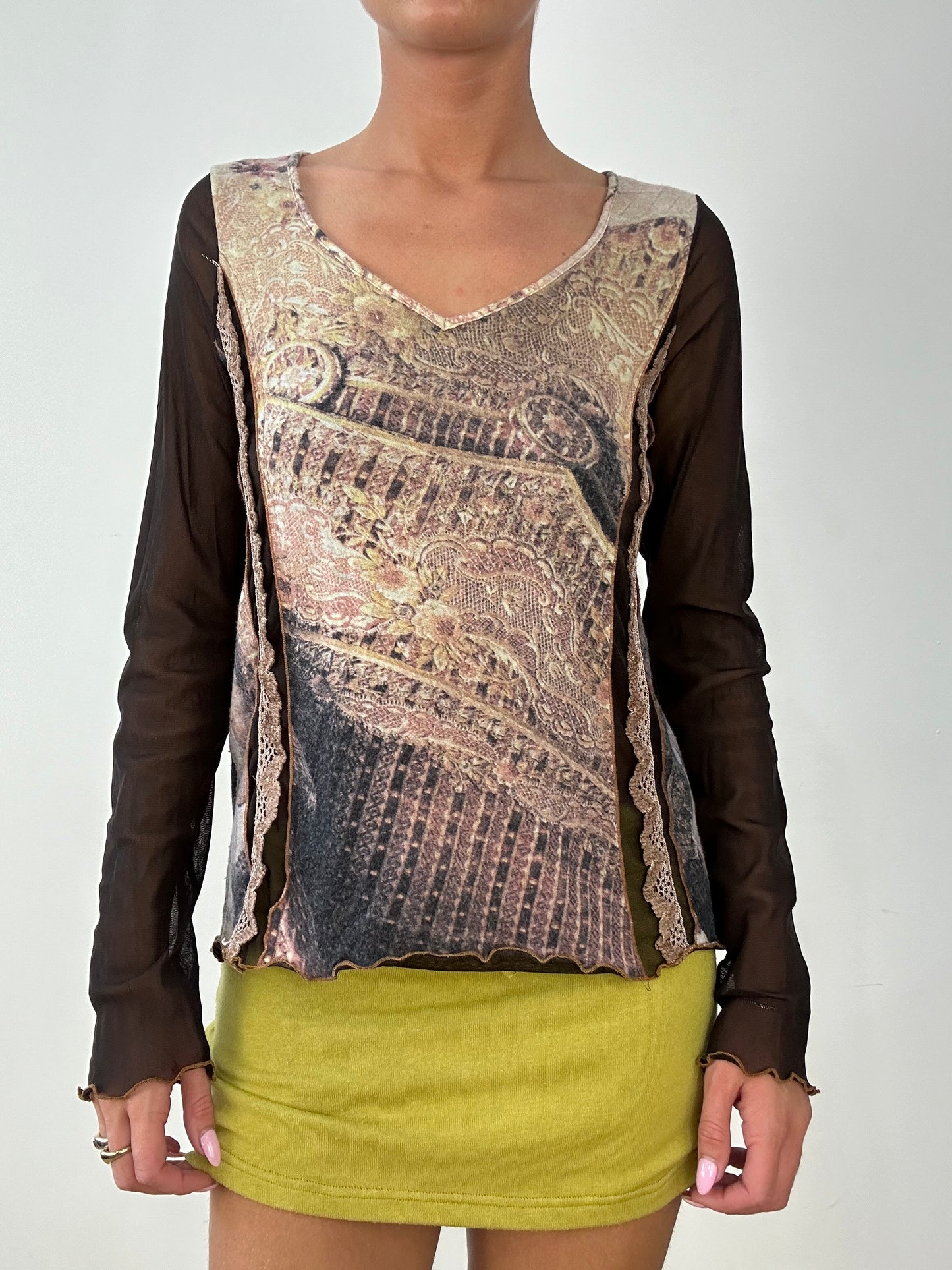 💻AUTUMN ESSENTIALS | medium brown long sleeved top