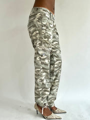 BEST PICKS | small/medium khaki camo print trousers