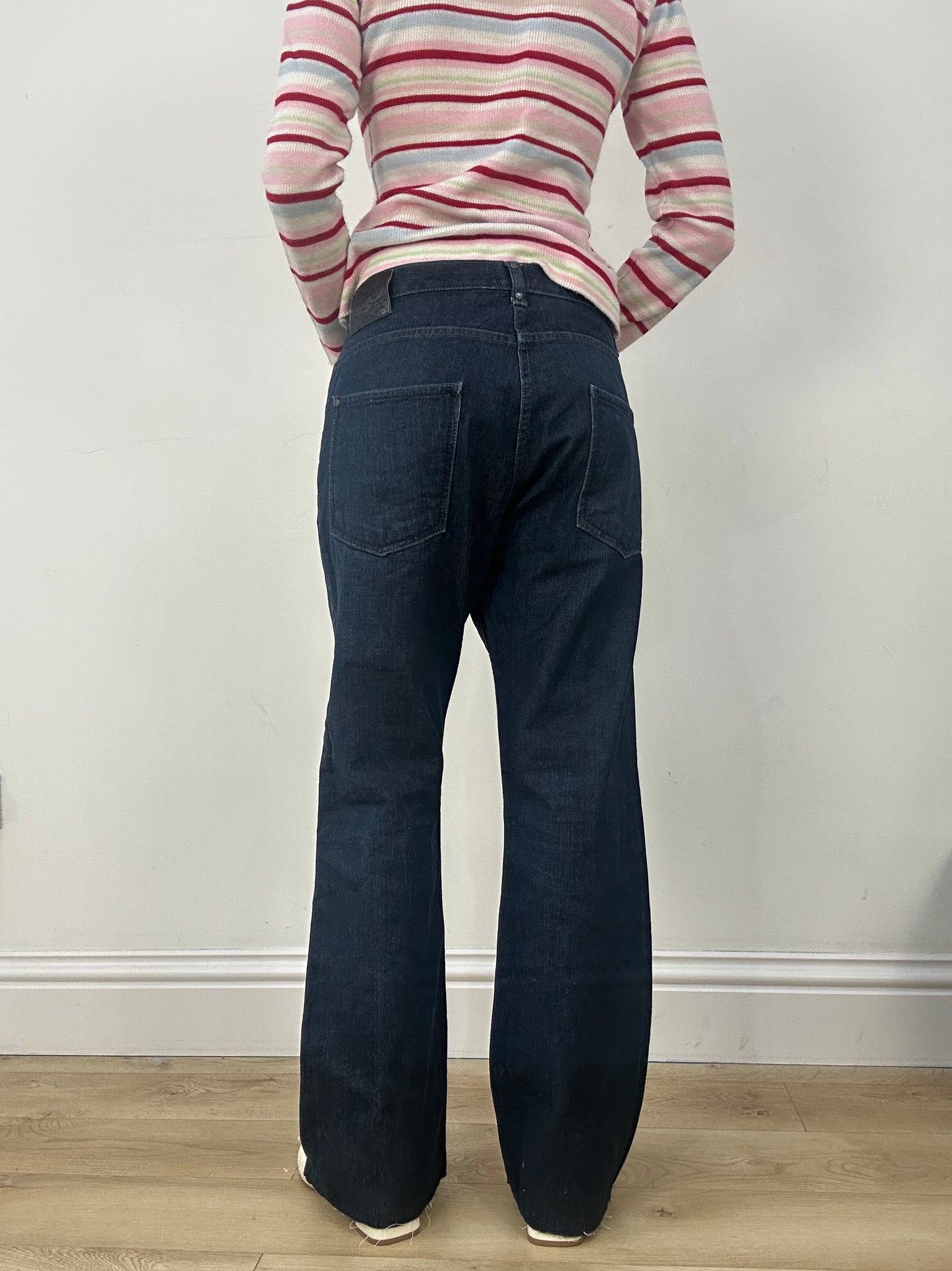 countryside | large dark wash jeans