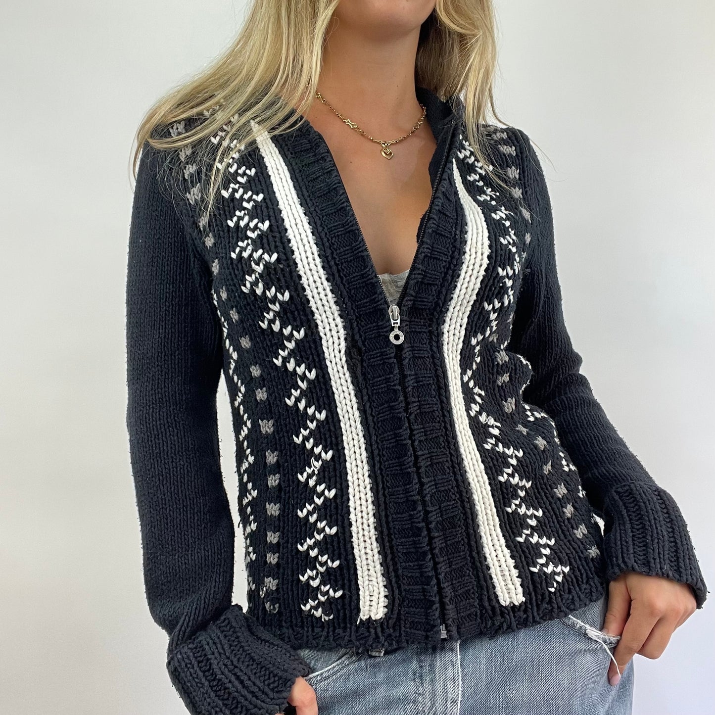 GRUNGE COQUETTE DROP | small black & white knitted zip up