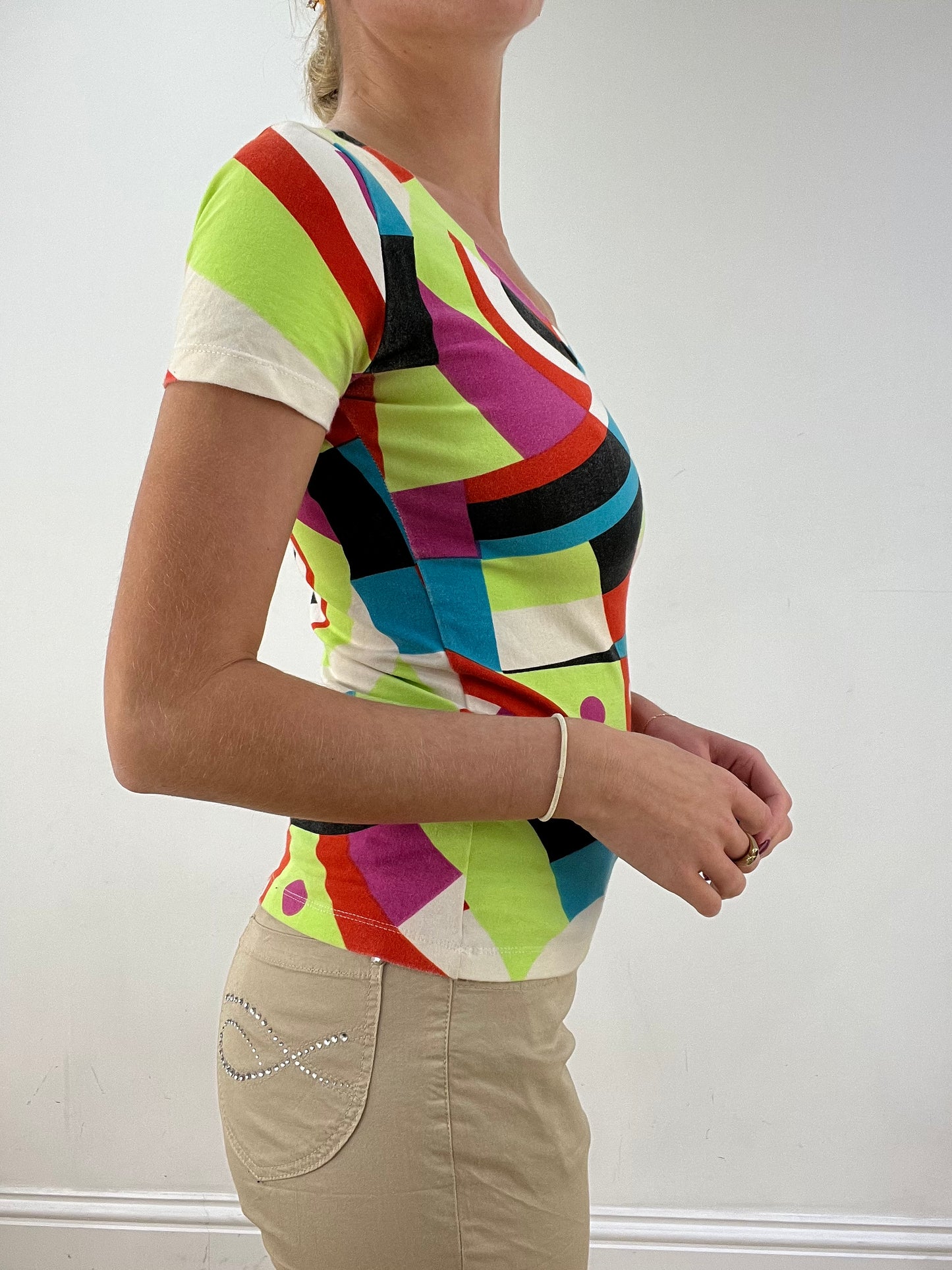 BEST PICKS | small multicoloured kookai t shirt