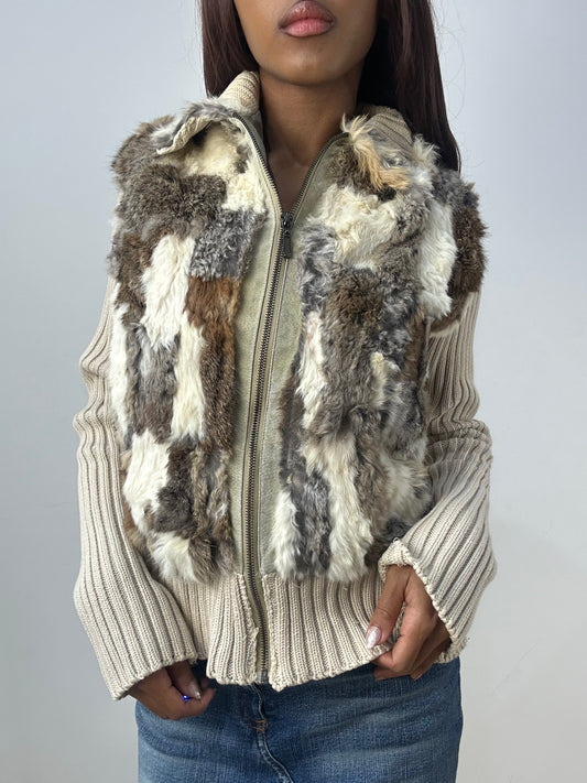 vintage edit thirty-three | medium cream knit zip up jumper with faux fur detail