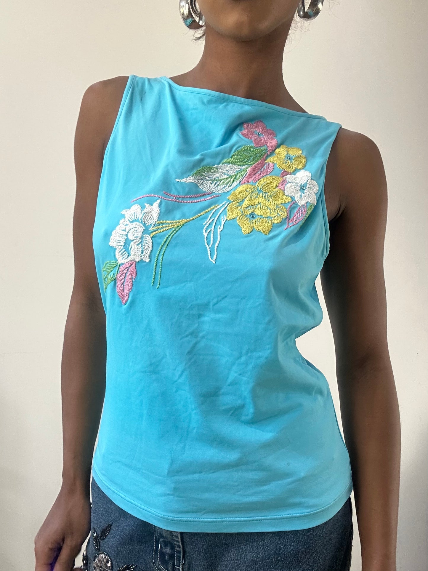 AUTUMN EDIT | medium blue vest with floral embroidery