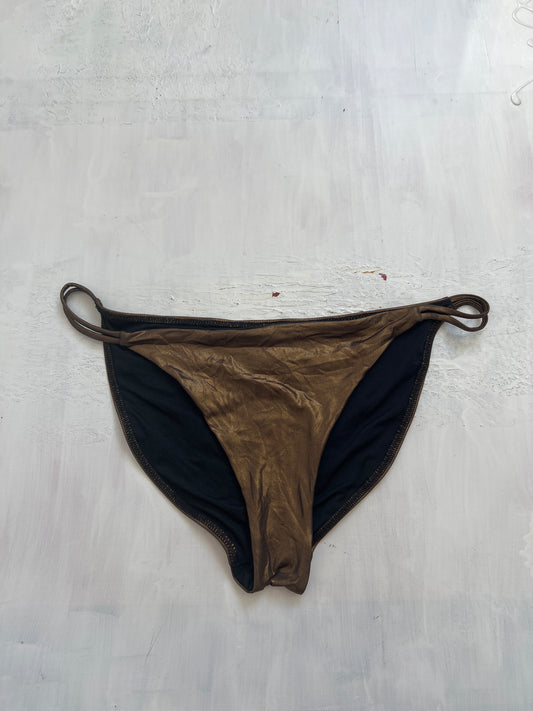 BRAT GIRL SUMMER DROP | medium brown metallic old label topshop bikini bottoms