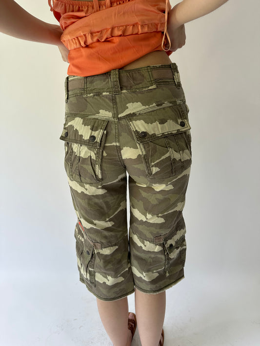 festival drop | S码 绿色 dkny 迷彩印花 短款 七分裤