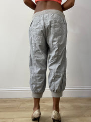 athleisure edit | medium grey cropped cargo style trousers