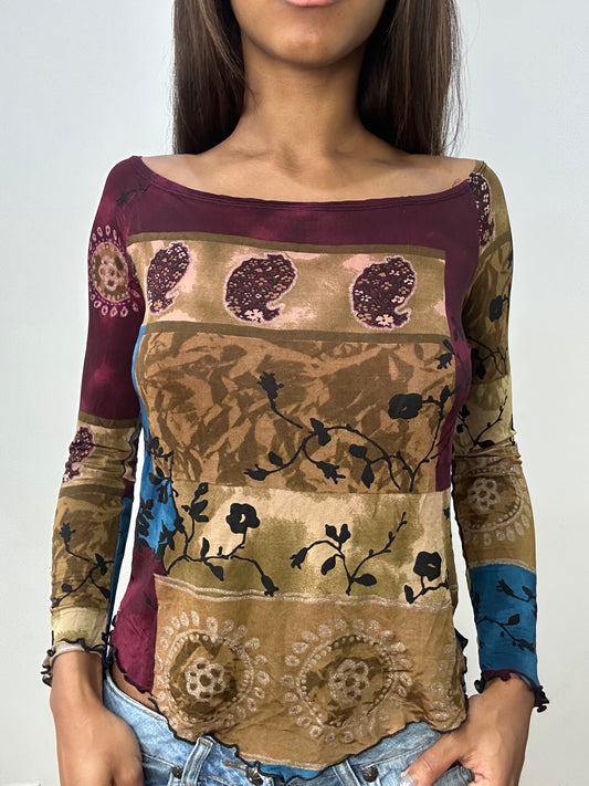 BEST PICKS | small burgundy patterned long sleeve top