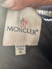BEST PICKS | taille: M · couleur: bleu marine · article: veste · détails: moncler