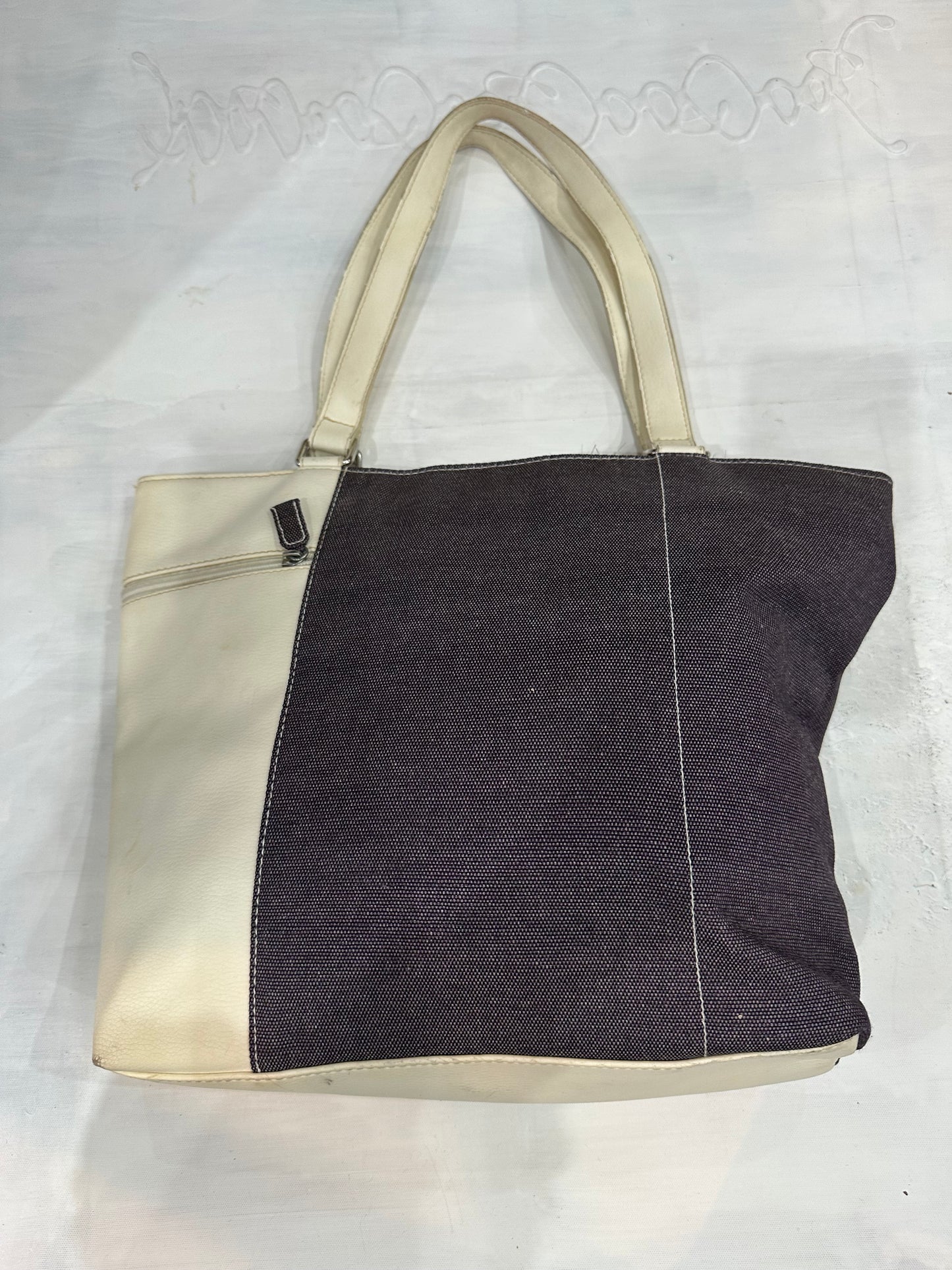 vintage edit thirty-four | white faux leather and denim shoulder bag