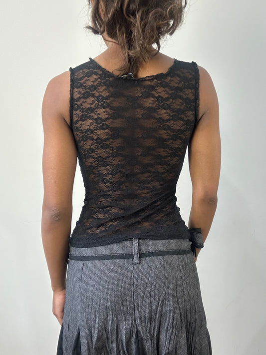 romantic grunge edit | extra small black brandy melville lace top