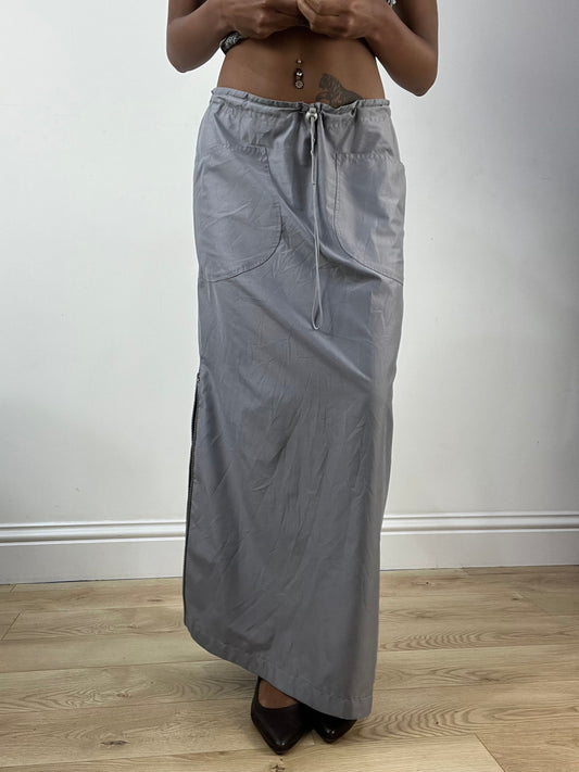 BEST PICKS | talla: M · color: gris · prenda: falda · detalles: estilo cargo + largo maxi
