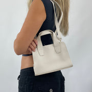 💚 FRESHERS FITS DROP | small white shoulder bag with strap