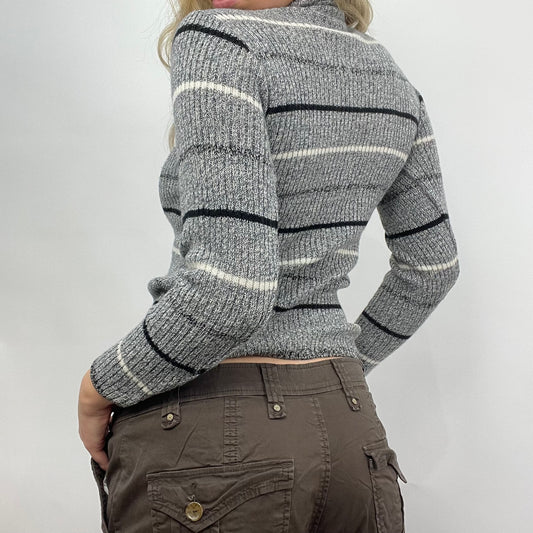 💻 LIGHT ACADEMIA DROP | small grey striped high neck jumper