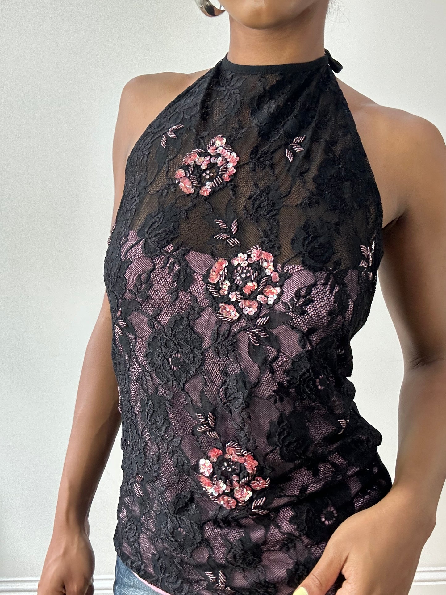 BEST PICKS | medium pink and black halterneck lace top