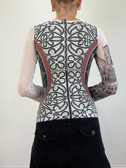 vintage edit twenty | medium white and black save the queen graphic long sleeve top