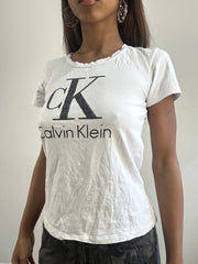 2016 edit | small white calvin klein rhinestone logo t-shirt
