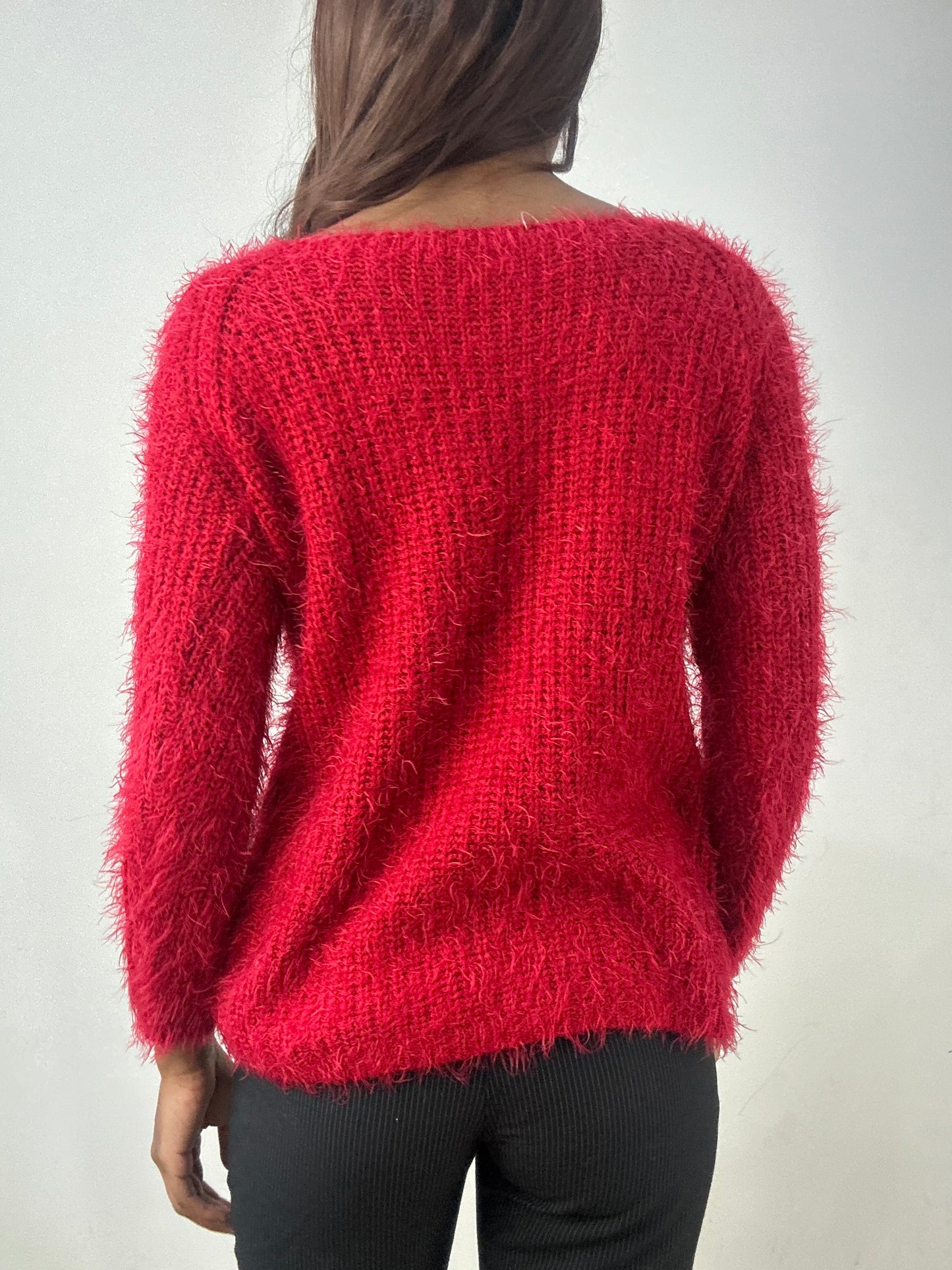 BEST PICKS | small red knit long sleeve jumper