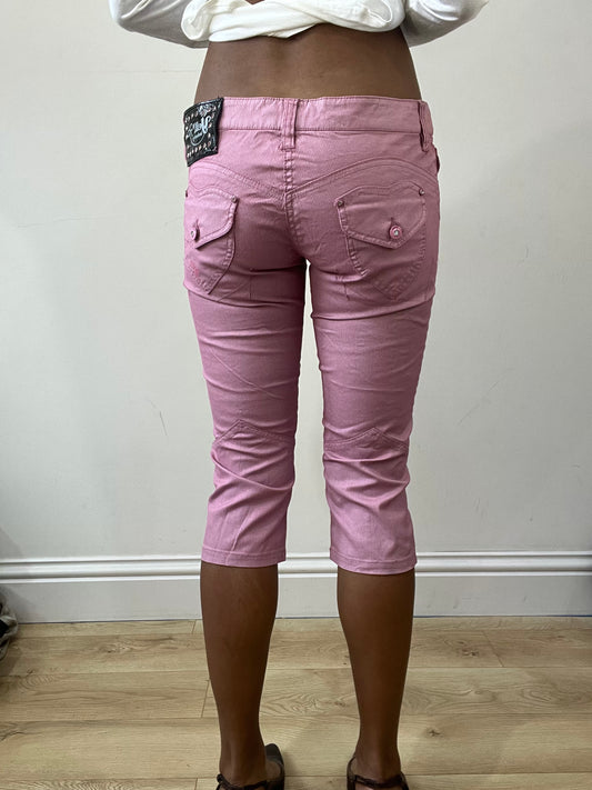 2016 edit | medium pink denim cropped capri jeans