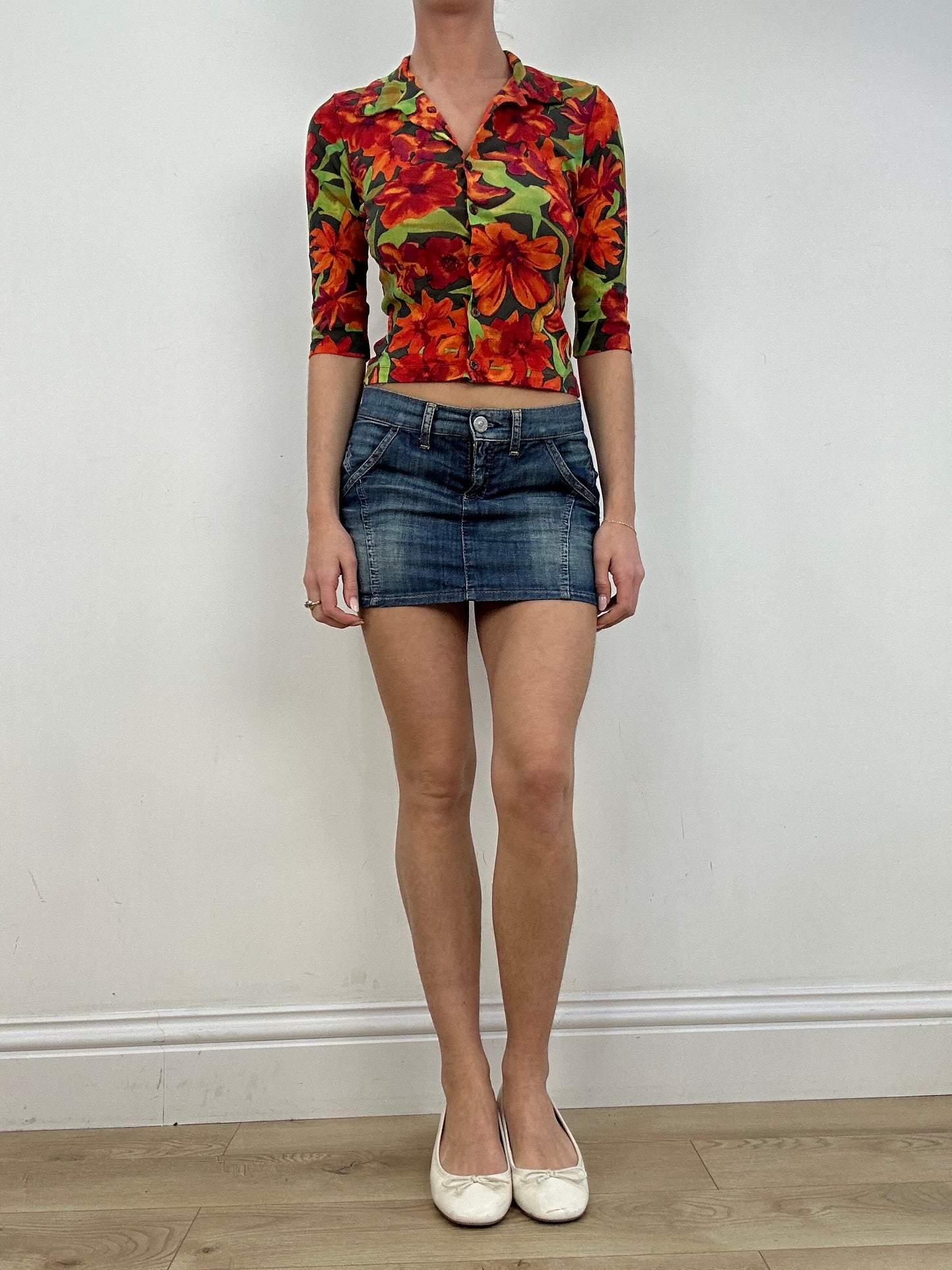 vintage edit ten | small orange floral kookai shirt