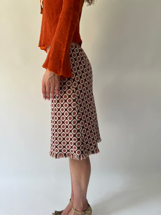 SATC drop | falda midi de patrón pequeño/medio rosa y blanco