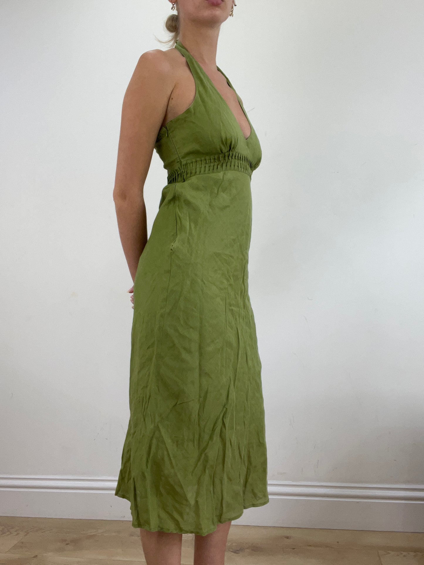 BEST PICKS | small green halterneck maxi dress