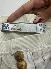 midsummer edit | S码 白色 old Bershka 短款 长裤 配 金色 button 细节