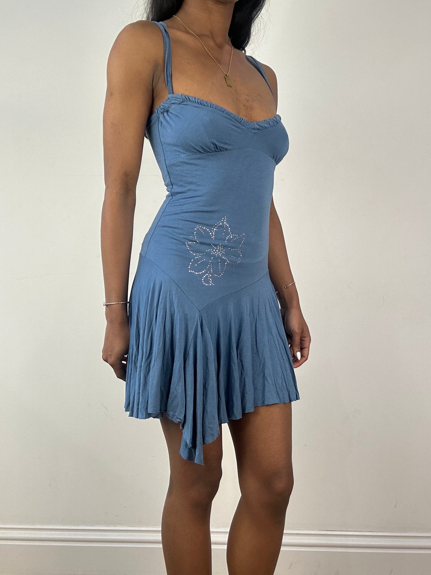vintage edit eighteen | extra small blue asymmetric mini dress with diamanté flower