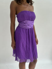 wedding guest drop | taille: S · couleur: violet · matière: soie · article: haut bandeau · détails: superposé + longueur mini