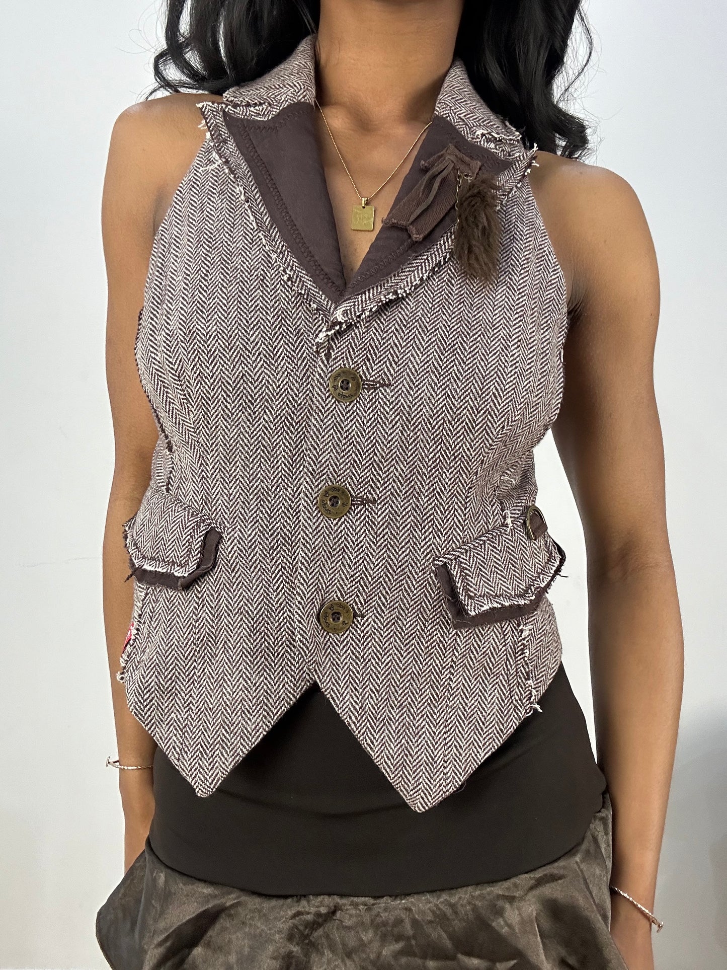 BEST PICKS | small brown tweed waistcoat with fur detail