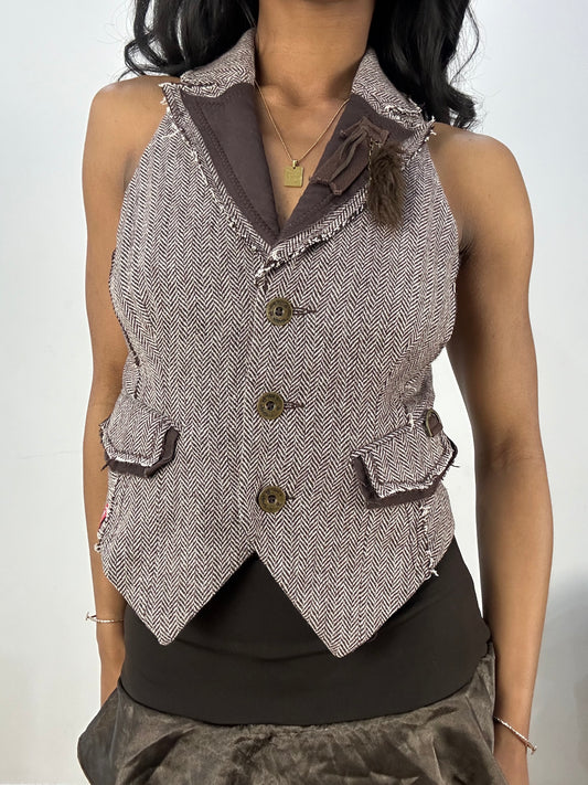 BEST PICKS | small brown tweed waistcoat with fur detail
