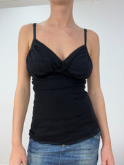 WINTER FAVOURITES | taille: S · couleur: noir · article: caraco · détails: torsadé + devant